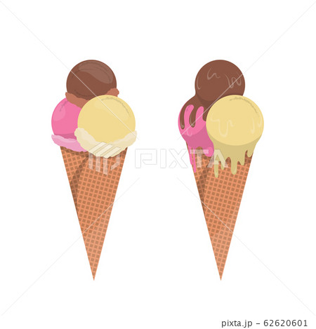 Ice cream in waffle cone 62620601