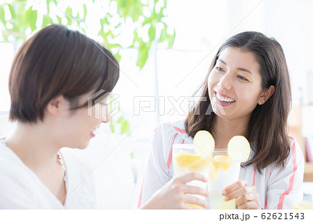 女子会 レモンサワー 女子会 レモンサワー 62621543