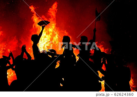 勝部の火祭りの風景 勝部の火祭りの風景 62624360