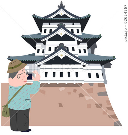 弘前城と旅行者 62624567