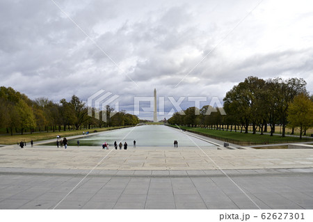 リンカーン記念堂からのワシントン記念塔 62627301