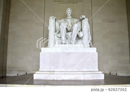 リンカーン大理石像 62627302