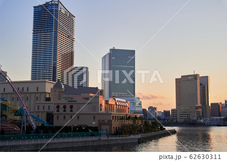 みなとみらい　運河の夕景 62630311