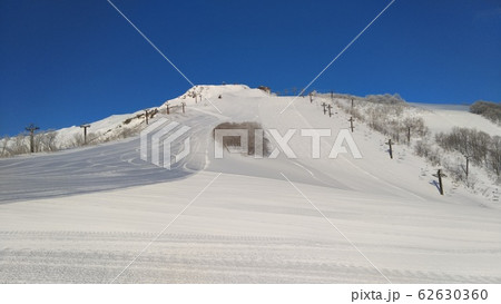 白馬八方尾根スキー場　整備されたウサギ平ゲレンデ 62630360