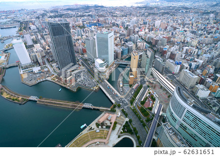 日本の横浜都市景観　桜木町駅などを望む＝2020年2月4日撮影 62631651