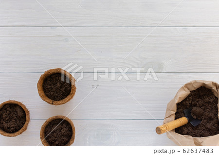 Eco friendly pots for seedlings 62637483