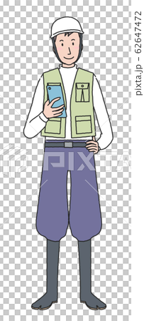 スマホを使う大工さん スマホを使う大工さん 62647472