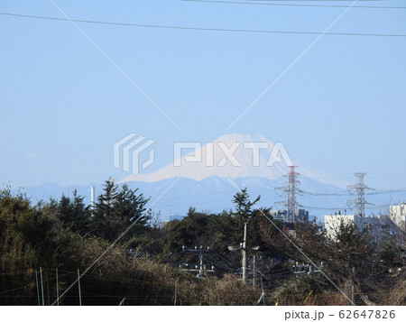 一万年前も同じ富士山の風景!?。。。(一万年前の縄文時代の住居跡からの風景です!) 一万年前も同じ富士山の風景!?。。。(一万年前の縄文時代の住居跡からの風景です!) 62647826