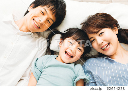 ファミリー 62654228