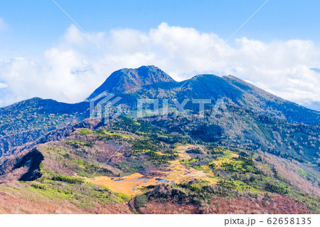 秋の火打山登山 (火打山から天狗の庭・妙高山を望む) 秋の火打山登山 (火打山から天狗の庭・妙高山を望む) 62658135