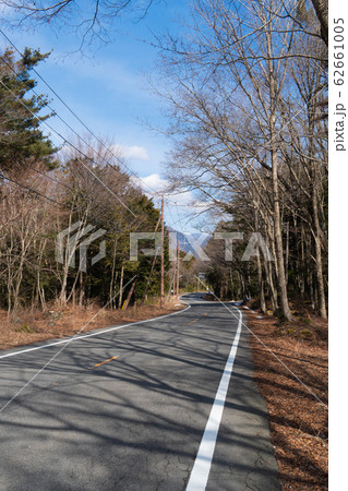 竜宮洞窟付近の道路（河口湖エリア） 62661005
