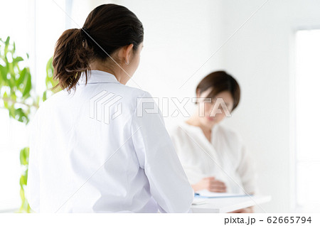 マタニティ　相談　医療 62665794