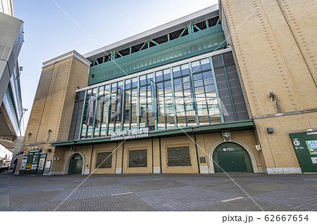 兵庫県西宮市　阪神甲子園球場 62667654