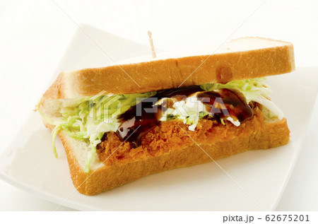 むね肉のチキンカツサンド 62675201