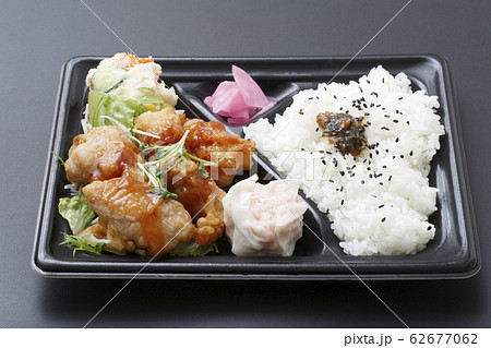 唐揚げ弁当 唐揚げ弁当 62677062