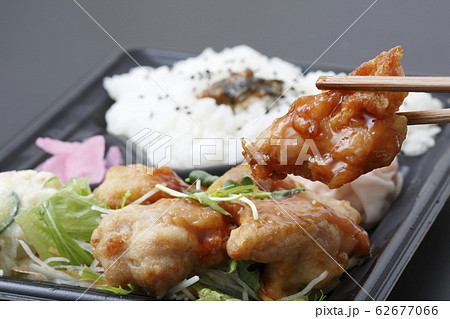 唐揚げ弁当 62677066