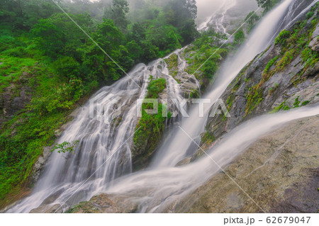 PiTuGro waterfall is often called the Heart shaped waterfalls Umphang, Thailand. 62679047