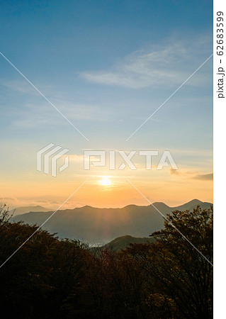 明智平の夜明け 明智平の夜明け 62683599