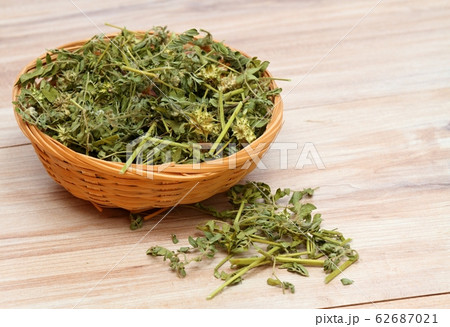 Dried Tribulus terrestris in the bowl 62687021
