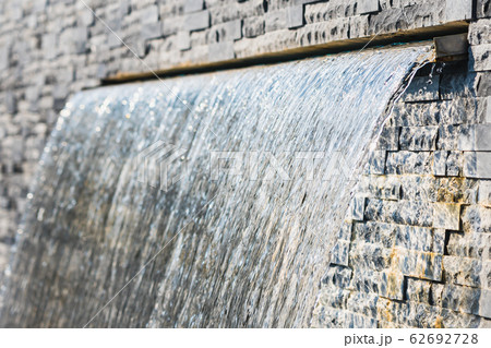 Fountain water decoration outdoor garden 62692728