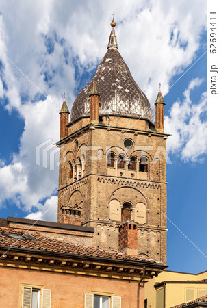 Bell tower of the Metropolitan Cathedral of San Pietro - Bologna Italy 62694411