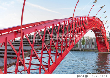 Python Bridge Amsterdam 62708461