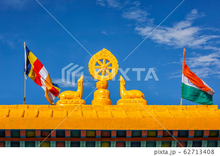 Buddhist Wheel of the Law 62713408