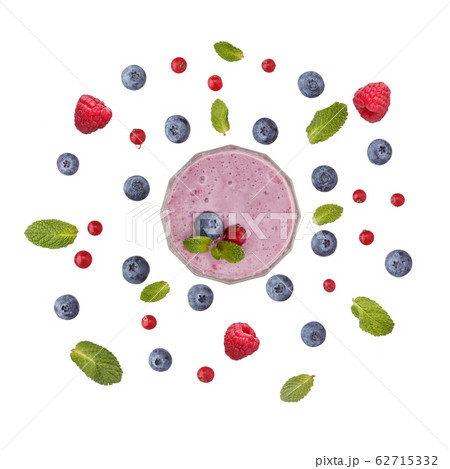 Wreath of different berries. 62715332