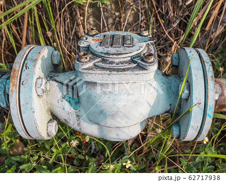 Old Water valve opening Old Water valve opening 62717938