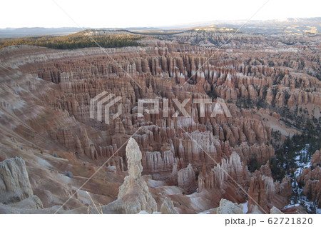 夜明けのブライスキャニオン国立公園　アメリカ　グランドサークル 62721820