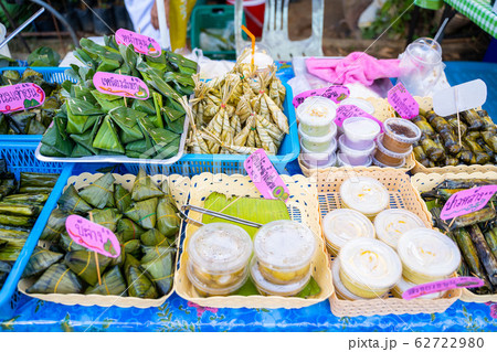 sticky rice with custard thai dessert in banana 62722980