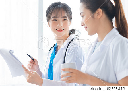 women, doctor, hospital women, doctor, hospital 62723856