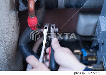 湯沸かし器　ボイラー　工事 62724588