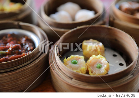 Dim sum , Steam Dumpling in wood basket Chinese food Dim sum , Steam Dumpling in wood basket Chinese food 62724609