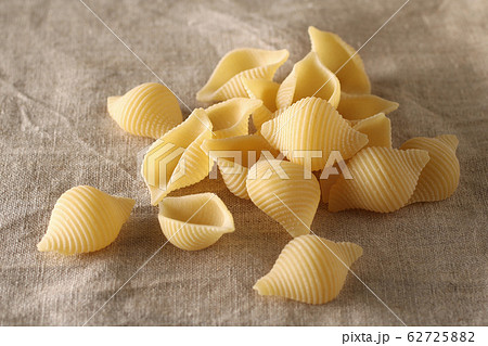 色々な種類のパスタ 62725882