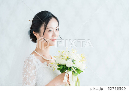 ウエディング　女性 62726599