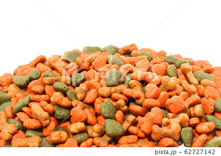 Dog food on isolated white 62727142