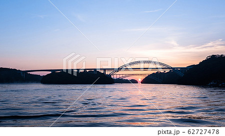 西海橋の夜明け 62727478