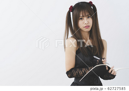 コスプレした女性 62727585