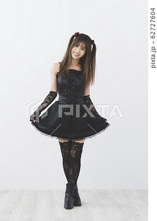 コスプレした女性 62727604
