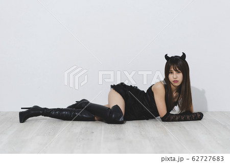 コスプレした女性 62727683