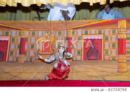 ミャンマー　バガン人形劇 62728799