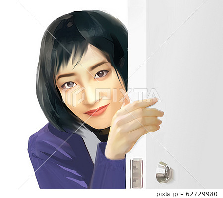 疲れて帰宅した女性 62729980