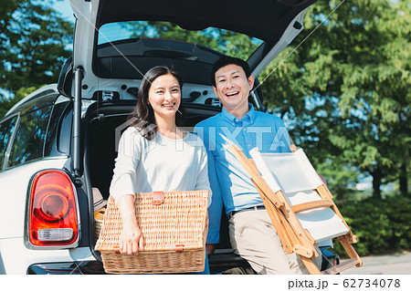 ミドル　カップル　お出かけ 62734078