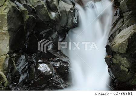 河津七滝　カニ滝 62736361