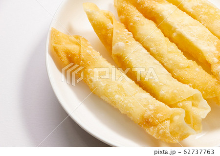 チーズ包み揚げ。 チーズ包み揚げ。 62737763