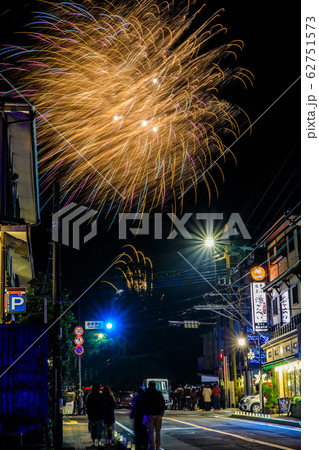 雲仙灯りの花ぼうろ花火の宴　【長崎県雲仙市】 62751573