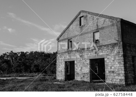 魚雷発射試験場跡　モノクロ　【長崎県東彼杵郡】 62758448