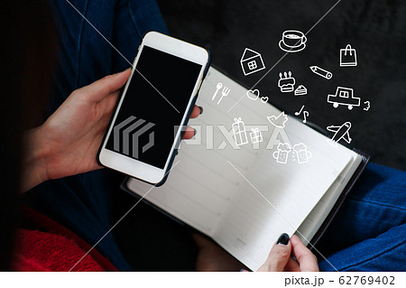 スマホ、予定表 62769402