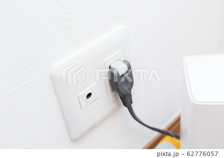 コンセントとアンテナ線 コンセントとアンテナ線 62776057
